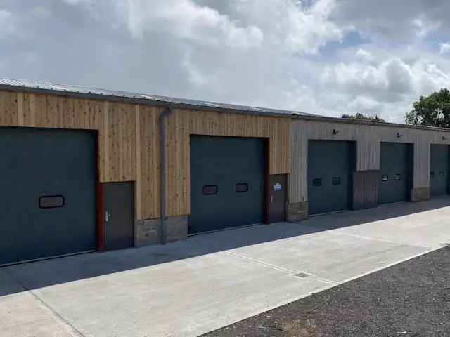 Shadow Gap mature next to fresh 172 British Cedar Grey V cedar 172